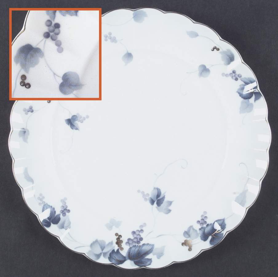 Raceme Dinner Plate by Nikko-1