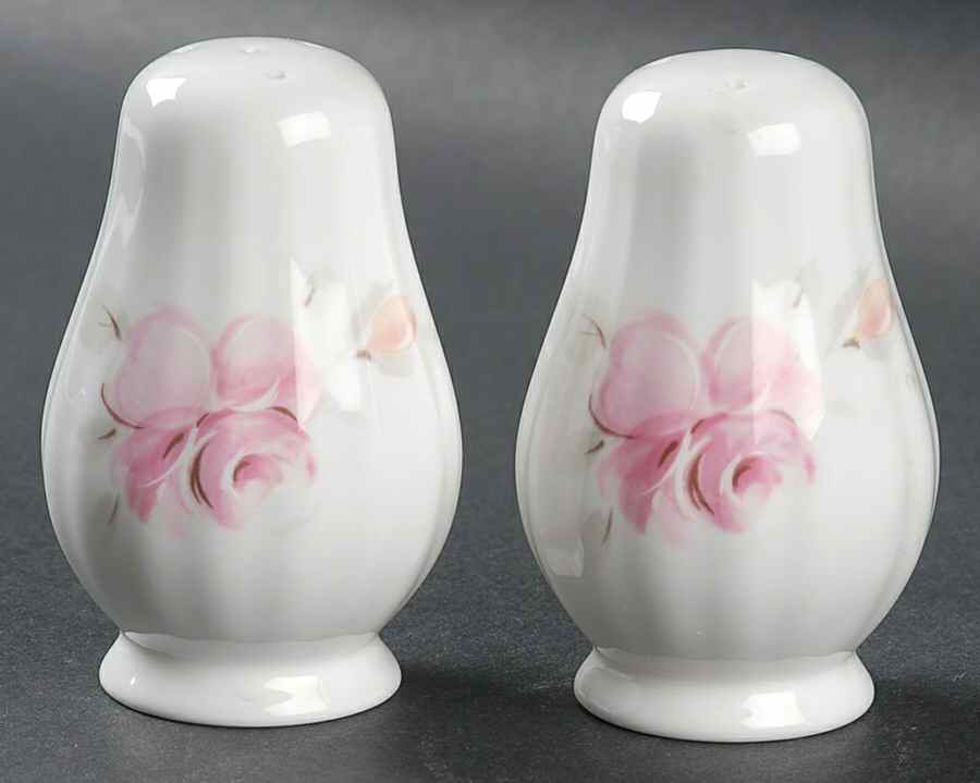 Rose Splendor Salt & Pepper Set by Nikko-1