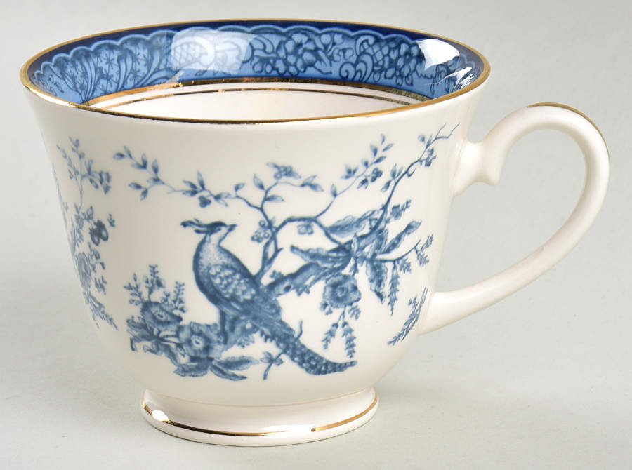 Sanctuary Footed Cup by Nikko-1