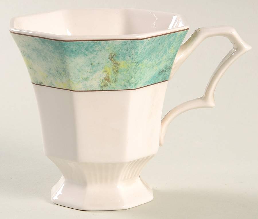 Savoy Footed Cup by Nikko-1