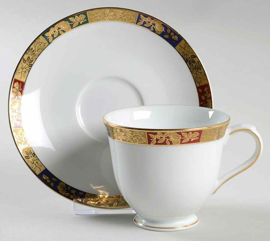 Sheridan Footed Cup & Saucer Set by Nikko-1