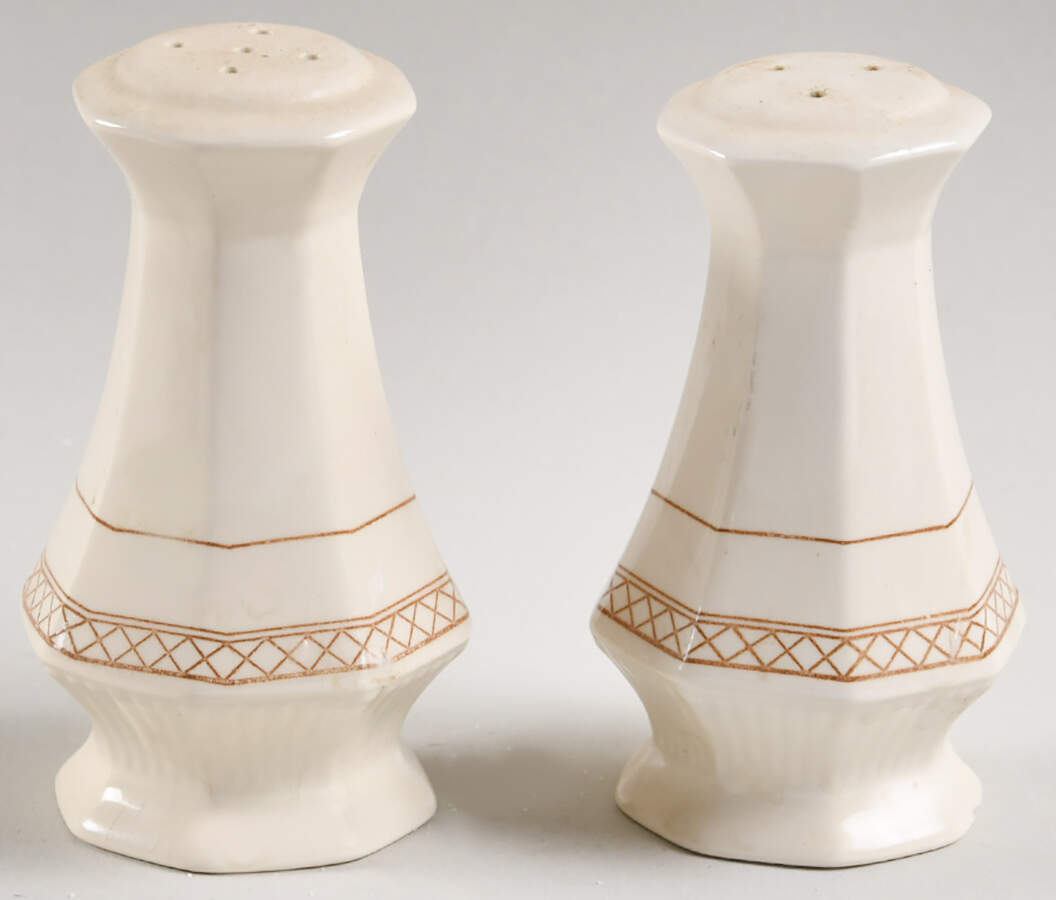 Spring Bouquet Salt & Pepper Set by Nikko-1