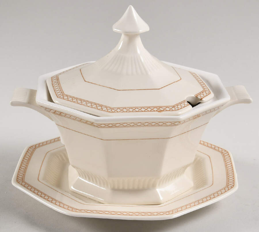 Spring Bouquet Sauce Boat & Lid with Underplate by Nikko-1