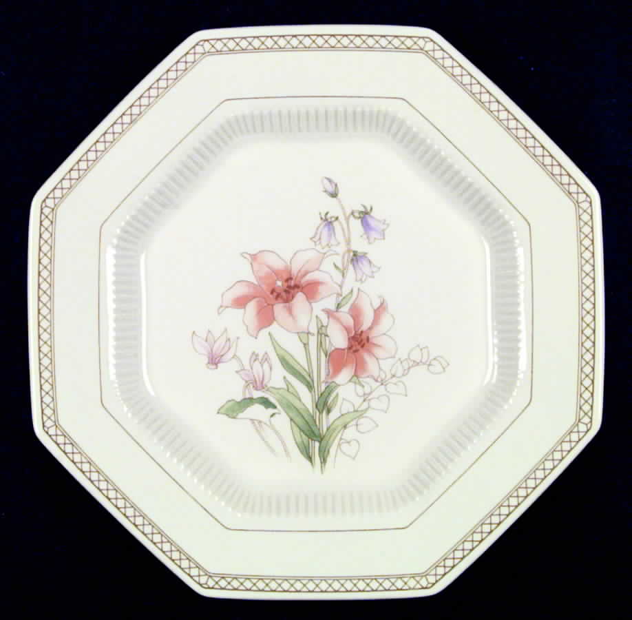 Spring Bouquet Dinner Plate by Nikko-1