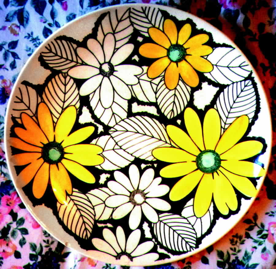 Splendor Dinner Plate by Nikko-1