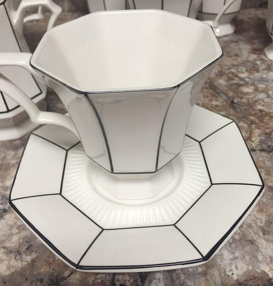 Top Hat Footed Cup & Saucer Set by Nikko-1
