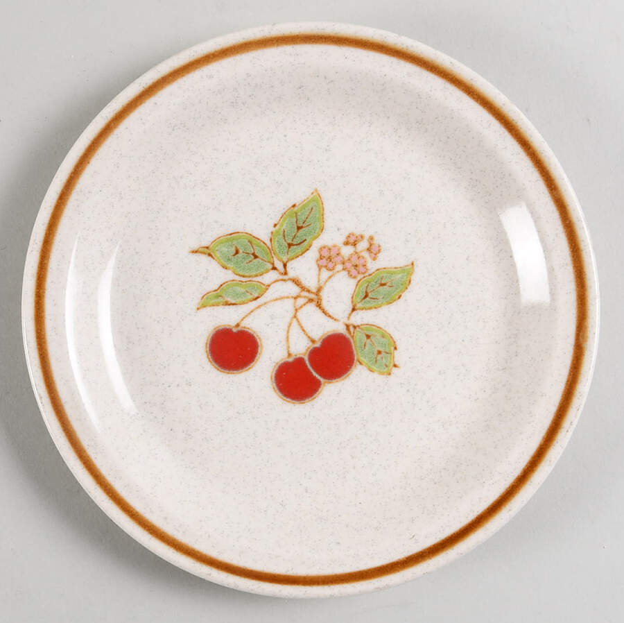 Vermillion Salad Plate by Nikko-1