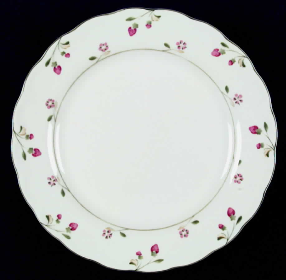 Versailles Dinner Plate by Nikko-1