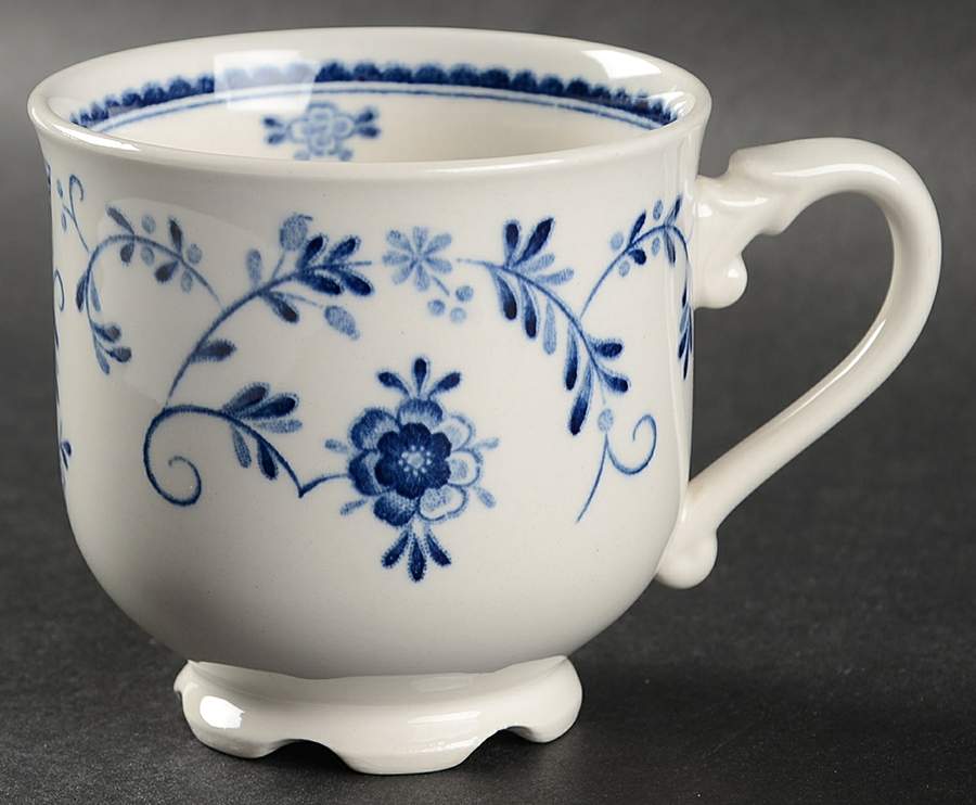 Victorian Footed Cup by Nikko-1