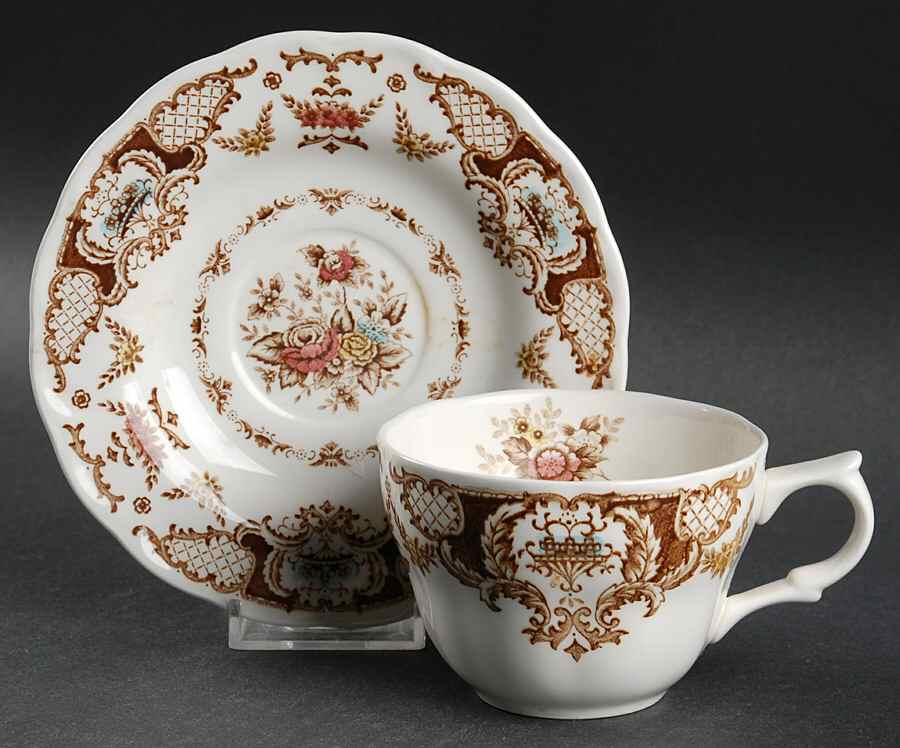 Windsor Brown Multicolor Flat Cup & Saucer Set by Nikko-1