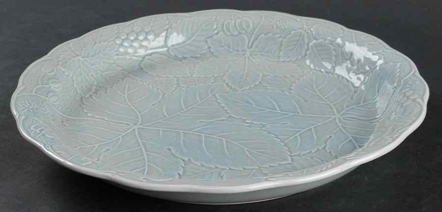 Woodbury Blue Pie Serving Plate by Nikko-1