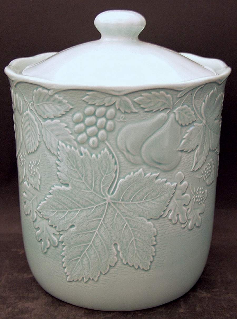 Woodbury Green Extra Large Canister & Lid by Nikko-1
