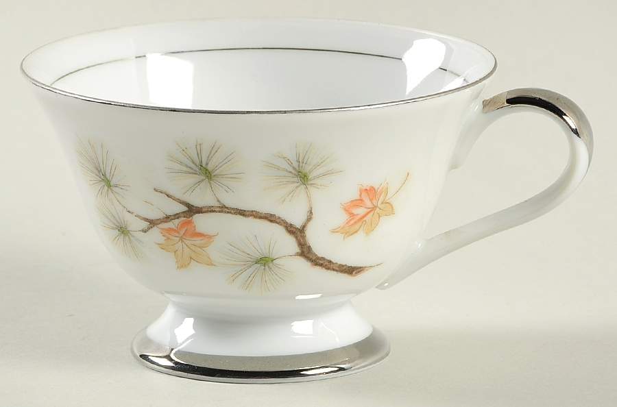 Woodland Footed Cup by Nikko-1