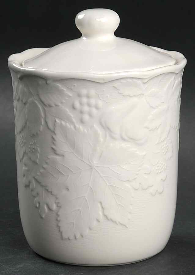 Woodbury White Medium Canister & Lid by Nikko-1