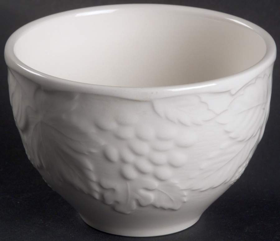 Woodbury White 4" Mixing Bowl by Nikko-1