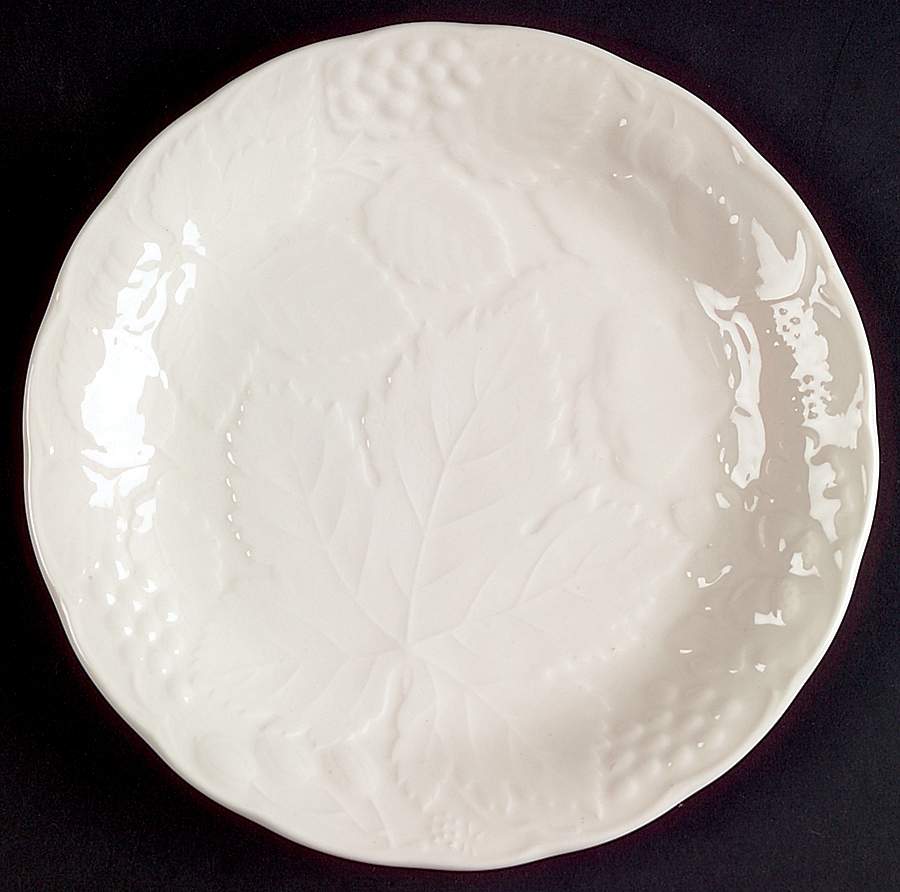 Woodbury White Bread & Butter Plate by Nikko-1