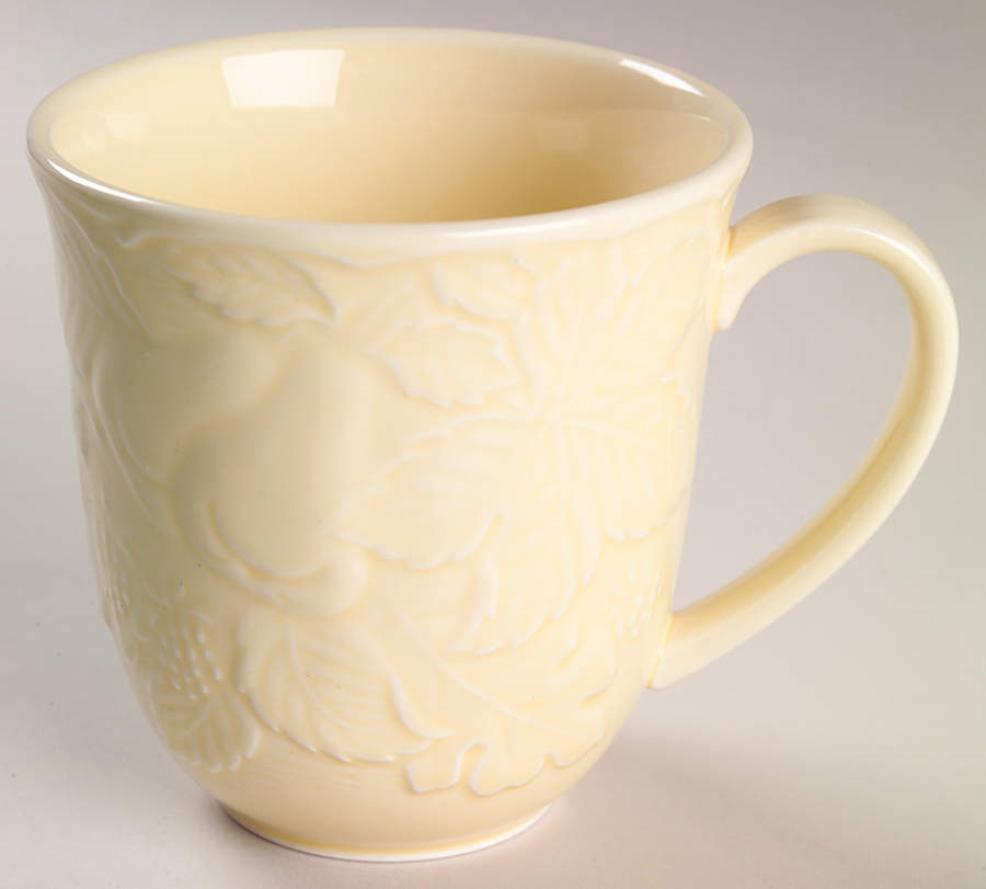 Woodbury Yellow Mug by Nikko-1