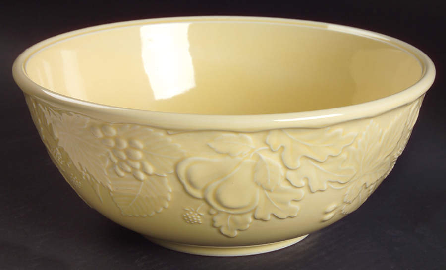 Woodbury Yellow 9" Mixing Bowl by Nikko-1