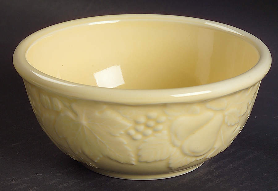 Woodbury Yellow 5" Mixing Bowl by Nikko-1