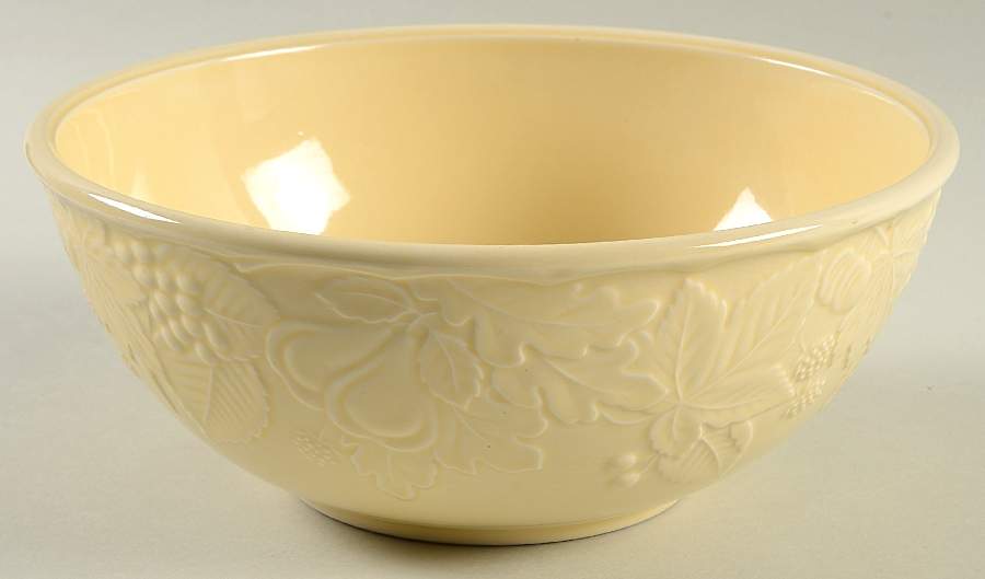 Woodbury Yellow 8" Mixing Bowl by Nikko-1