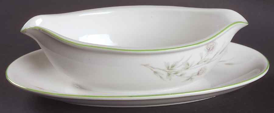 Ballerina Gravy Boat with Attached Underplate by Nitto-1