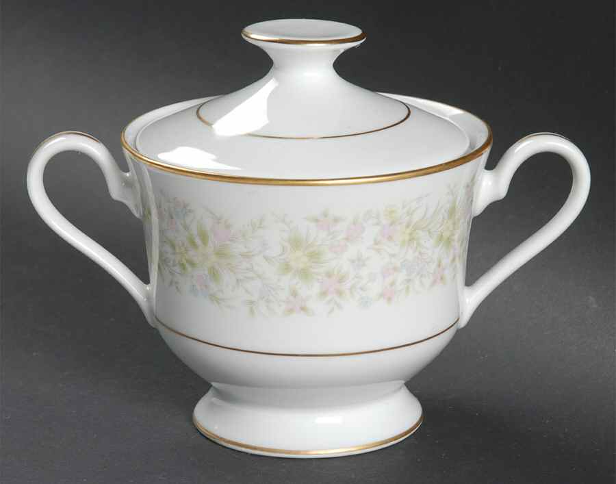 Botanica Sugar Bowl & Lid by Nitto-1