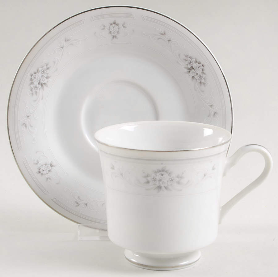 Cotillion Footed Cup & Saucer Set by Nitto-1
