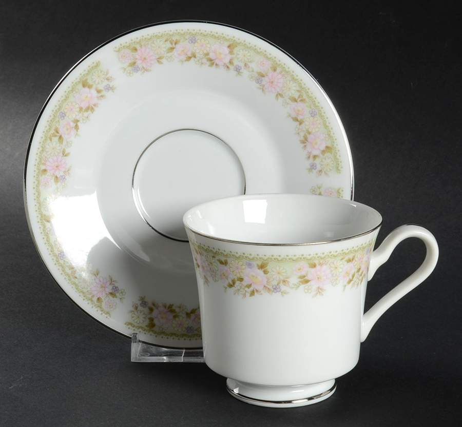 Festival Footed Cup & Saucer Set by Nitto-1