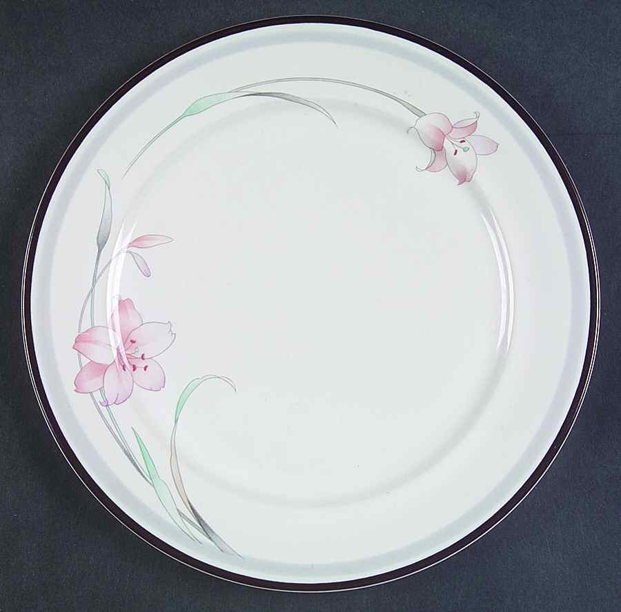 Flower Song Salad Plate by Nitto-1