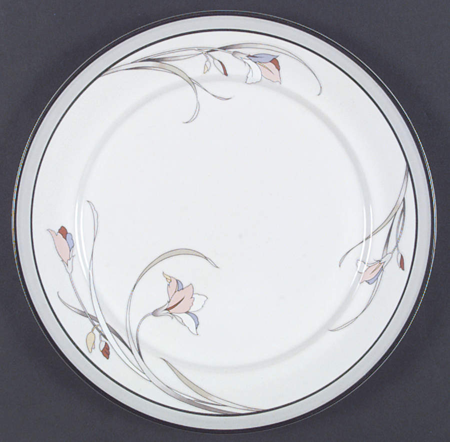 Horizon East Dinner Plate by Nitto-1
