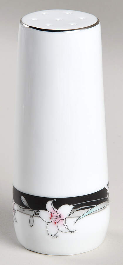 Kabuki Pepper Shaker by Nitto-1