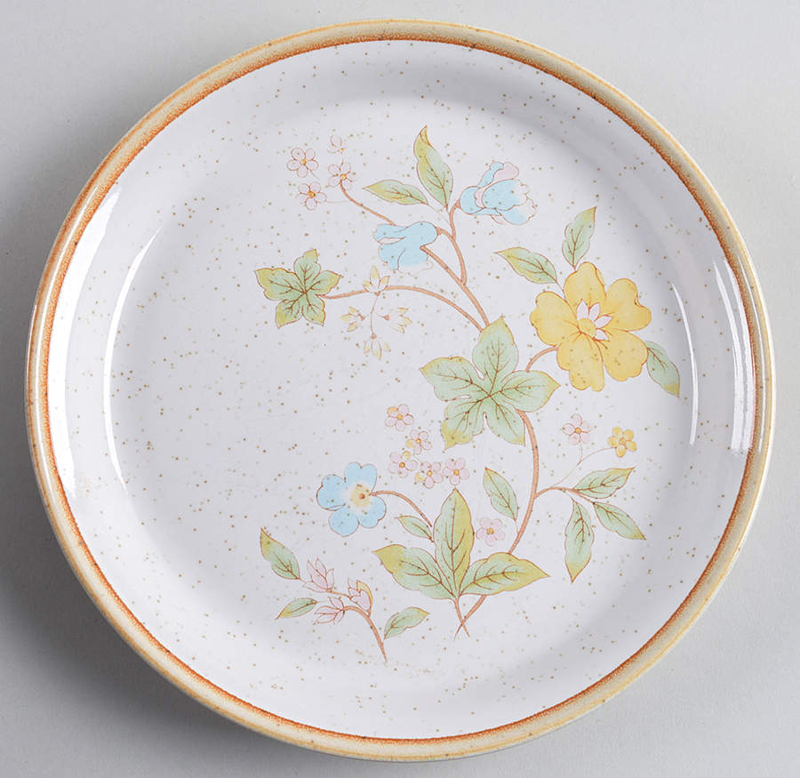 Laurel Salad Plate by Nitto-1