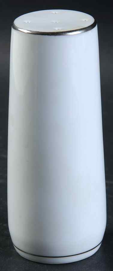 Mayfair Pepper Shaker by Nitto-1