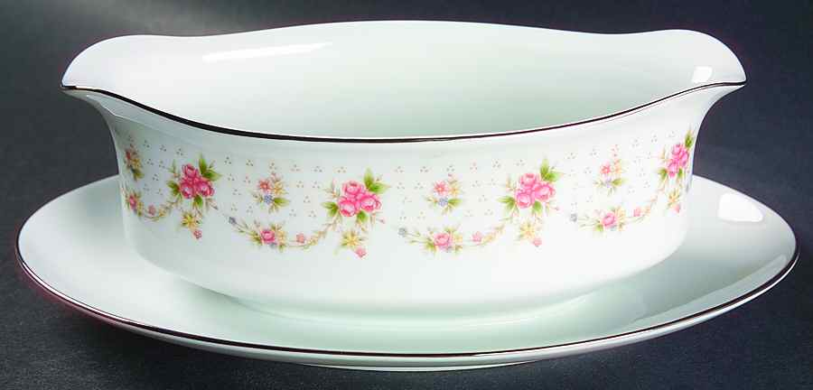 Orleans Gravy Boat with Attached Underplate by Nitto-1