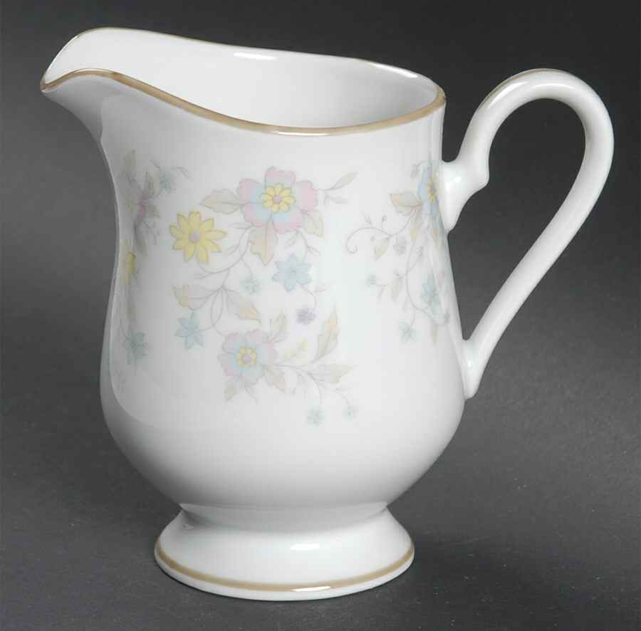Swamp Flower Creamer by Nitto-1