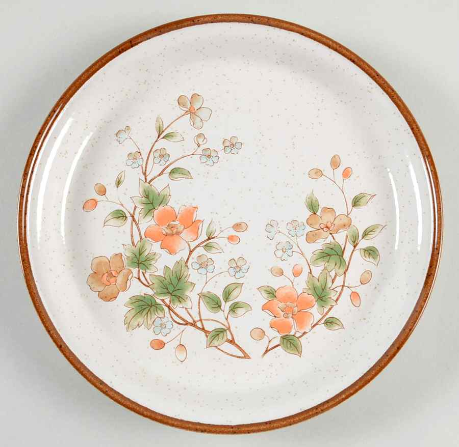 Wintersong Salad Plate by Nitto-1