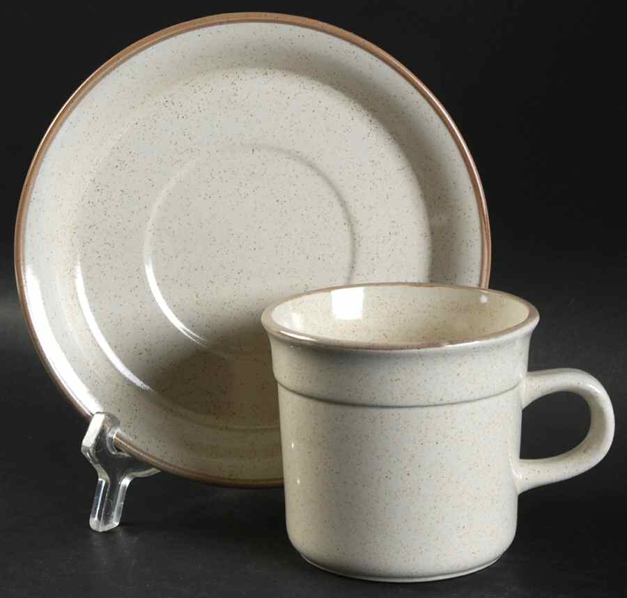 Winter Wheat Flat Cup & Saucer Set by Nitto-1