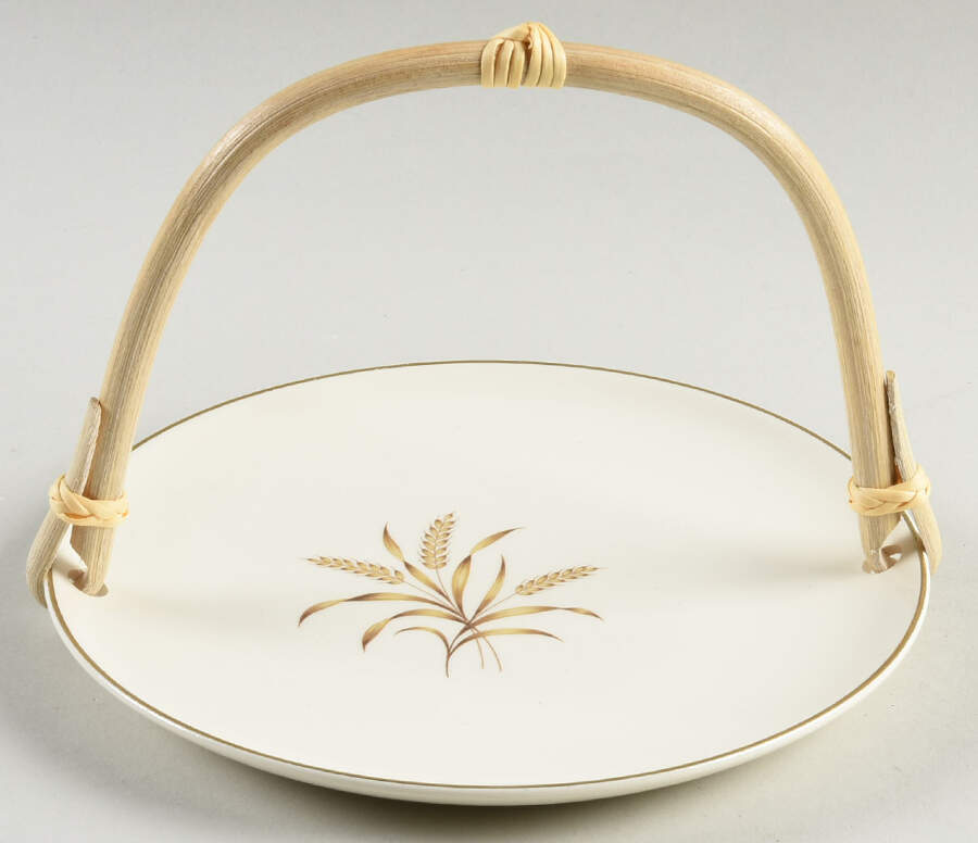 Wheat 5 3/8"-5 5/8" Bamboo Handled Serving Plate  HC by Nobility-1