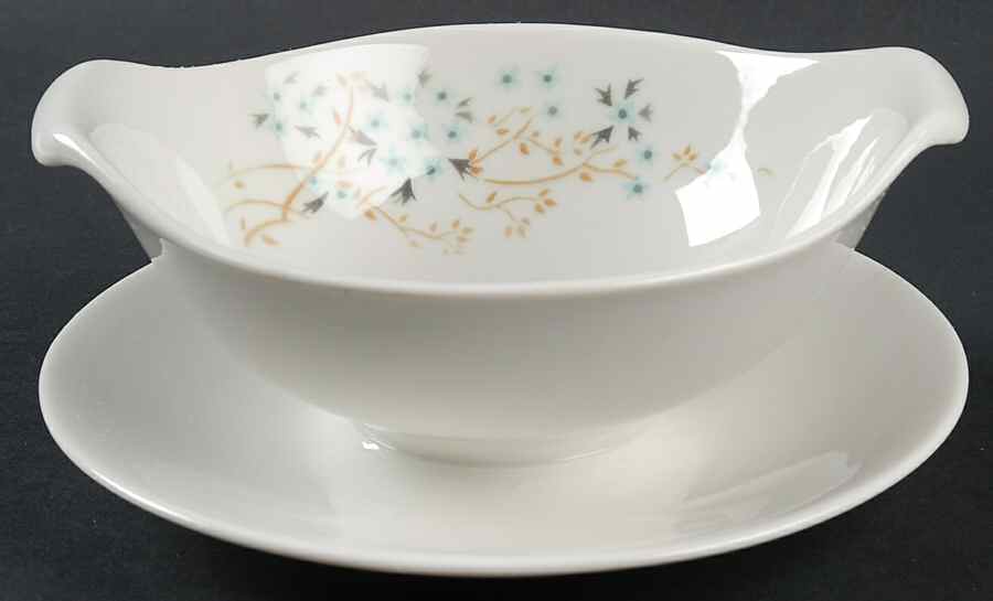 Sonnet Gravy Boat with Attached Underplate by Nobility-1