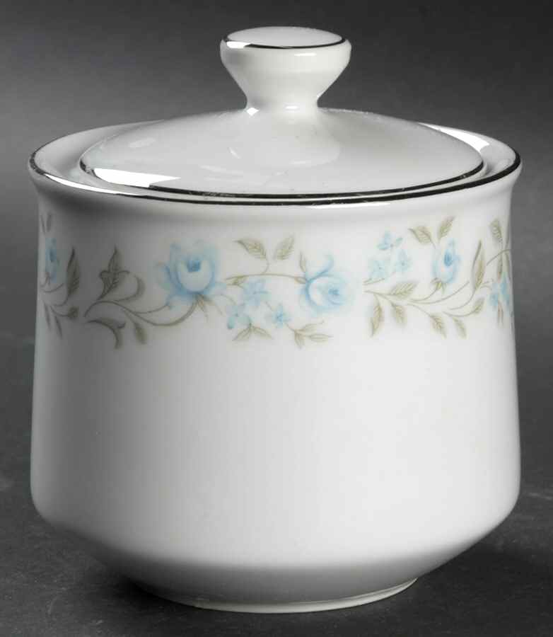 Blue Bell Sugar Bowl & Lid by Norleans-1