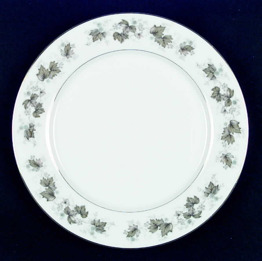 Cynthia Dinner Plate by Norleans-1