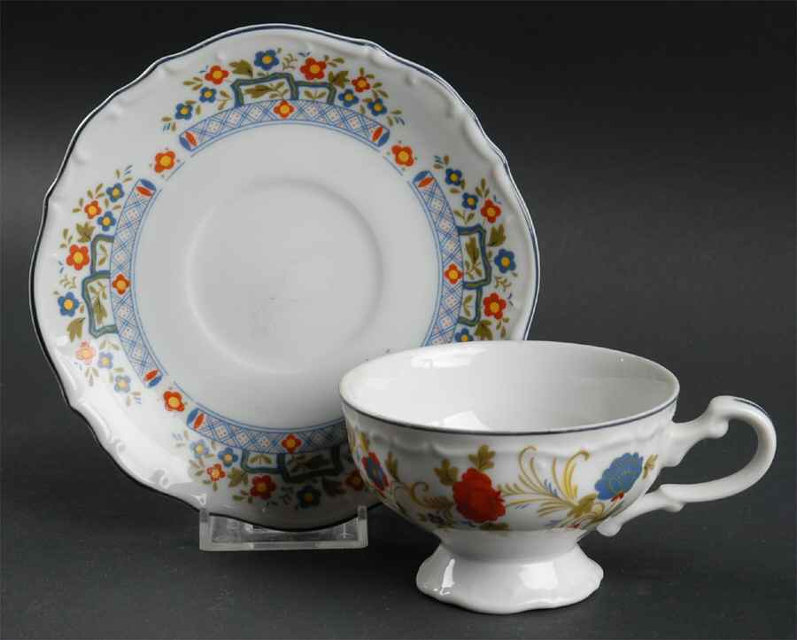 Elegance Footed Cup & Saucer Set by Norleans-1