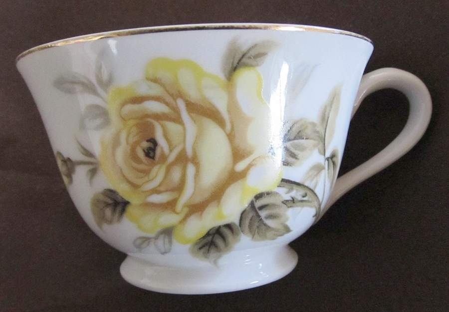 Talisman Footed Cup by Norleans-1