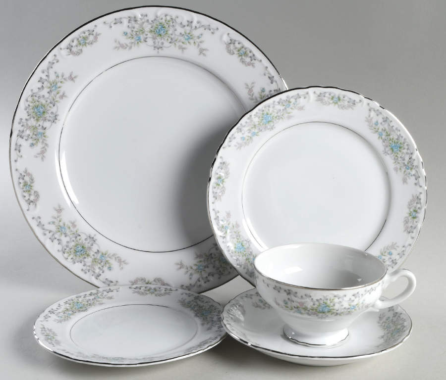 Theresa 5 Piece Place Setting by Norleans-1