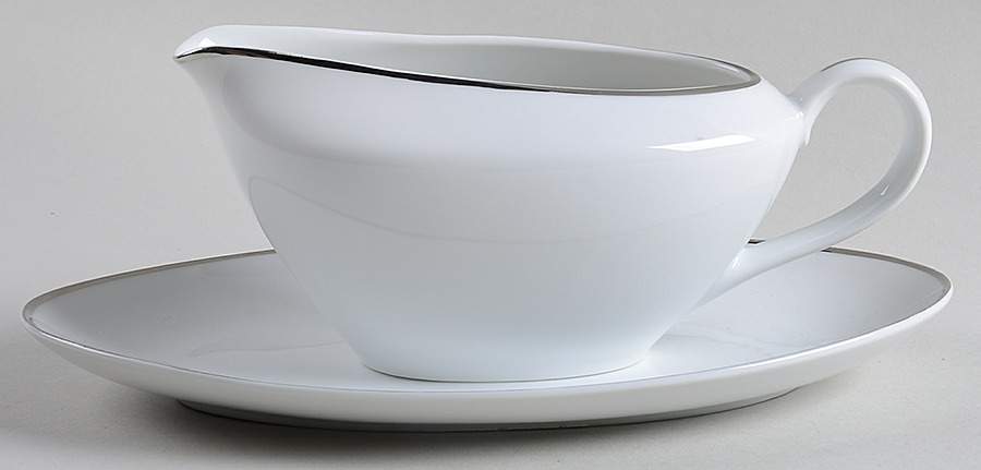 Classic Gravy Boat & Underplate by Norcrest-1