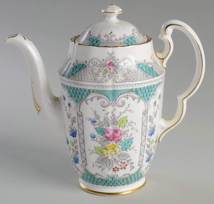 Lowestoft Coffee Pot & Lid by Northumbria-1