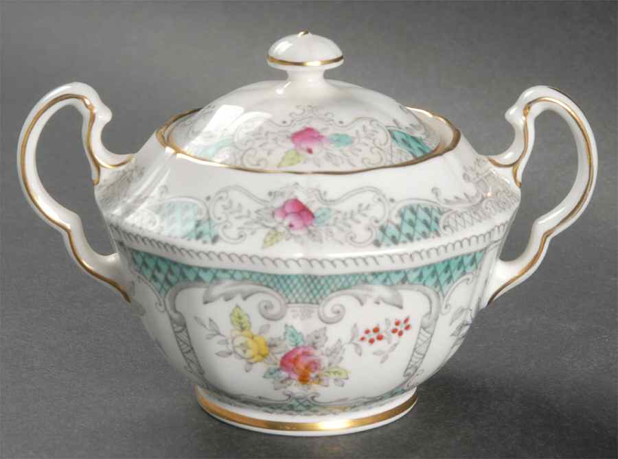 Lowestoft Sugar Bowl & Lid by Northumbria-1