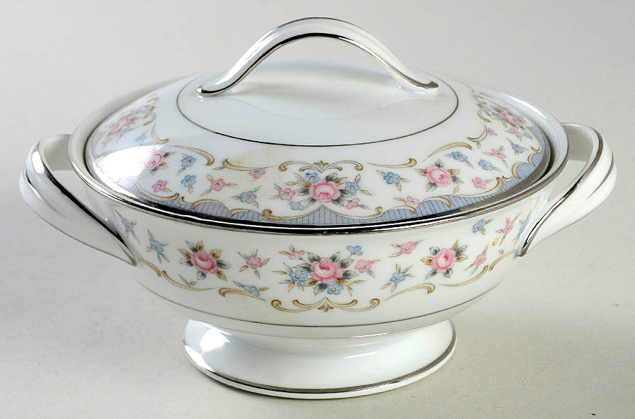 588 Sugar Bowl & Lid by Noritake-1