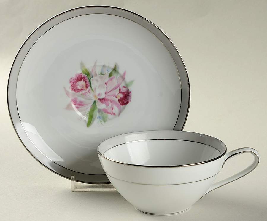Orchid Flat Cup & Saucer Set by Noritake-1