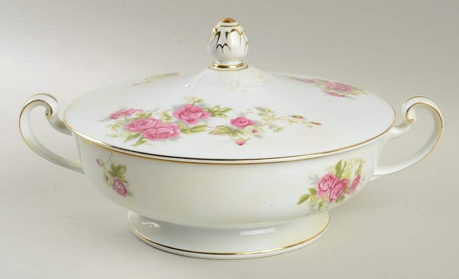 N1425 Round Covered Vegetable by Noritake-1